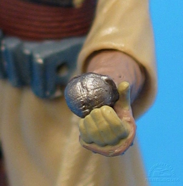 Thermal Detonator plugs into left hand