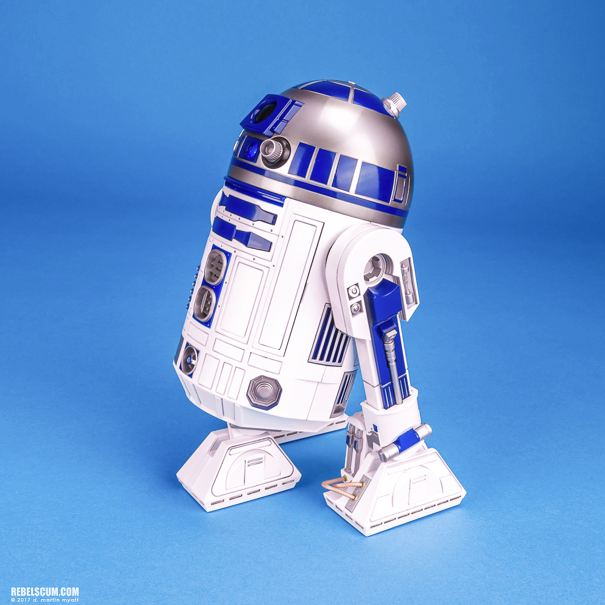 R2-D2-Perfect-Model-Chogokin-Tamashii-Nations-Bandai-011.jpg