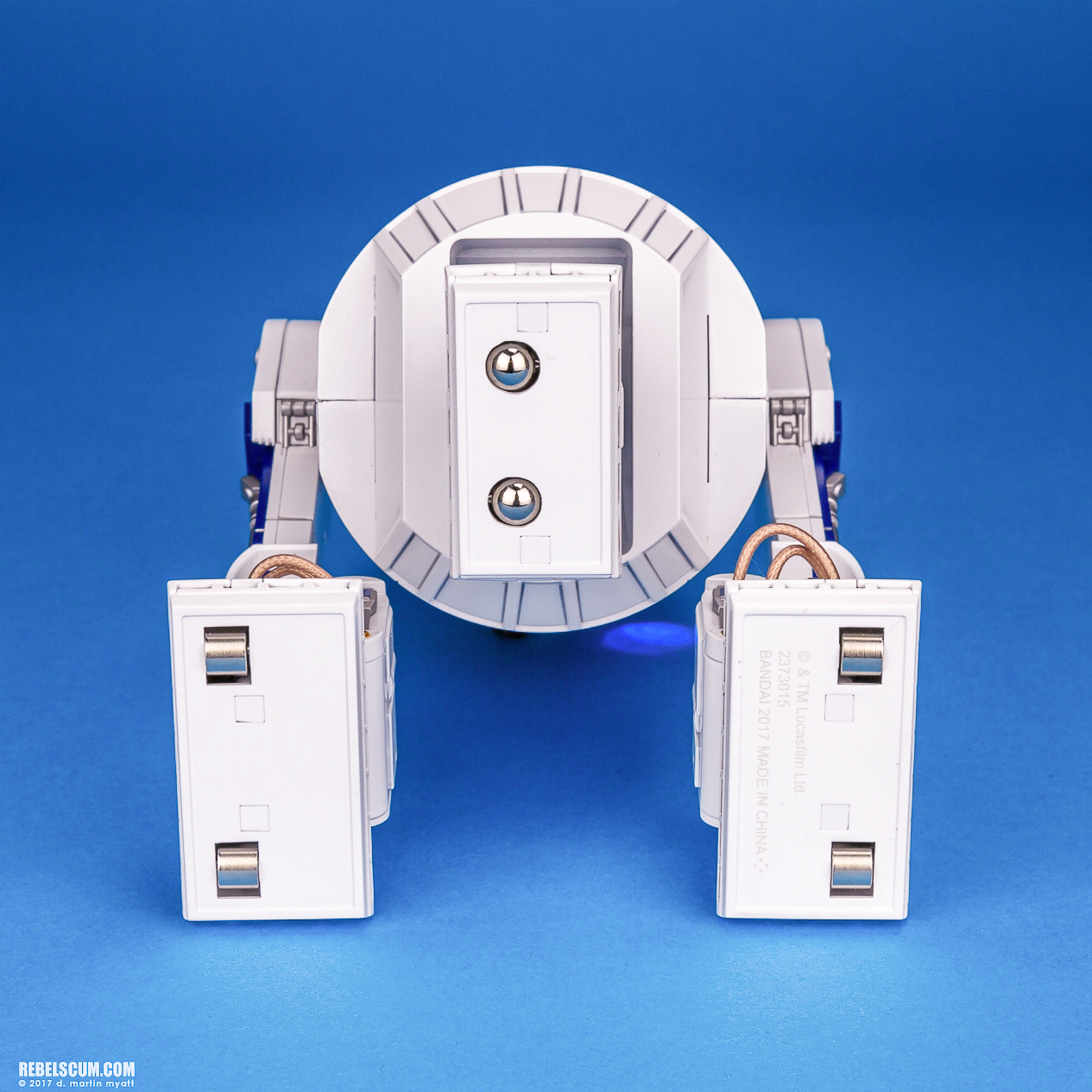 R2-D2-Perfect-Model-Chogokin-Tamashii-Nations-Bandai-013.jpg