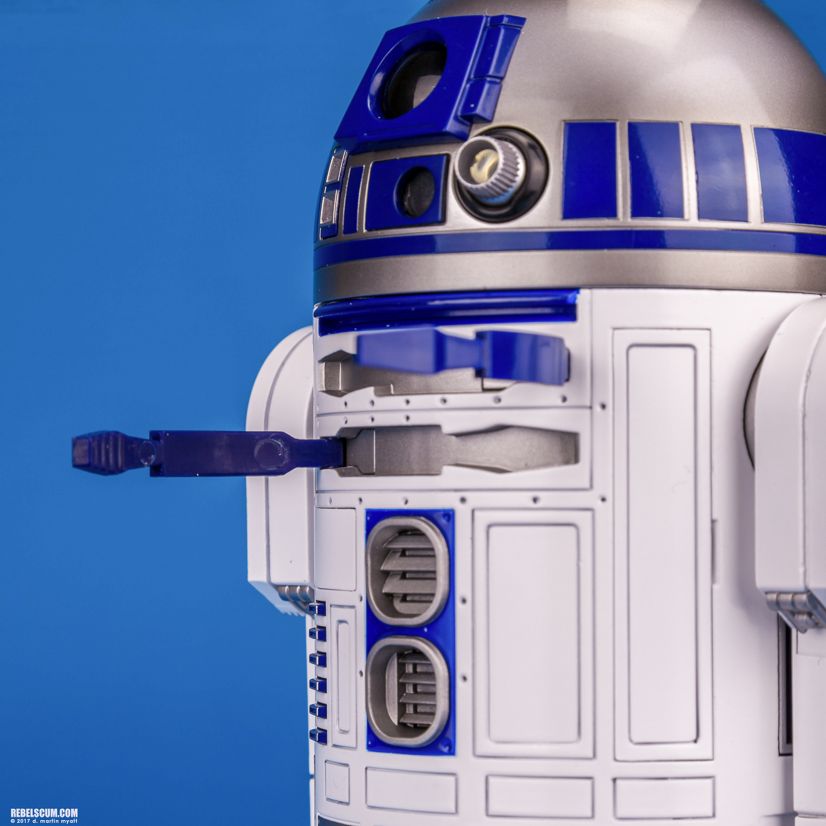 R2-D2-Perfect-Model-Chogokin-Tamashii-Nations-Bandai-022.jpg