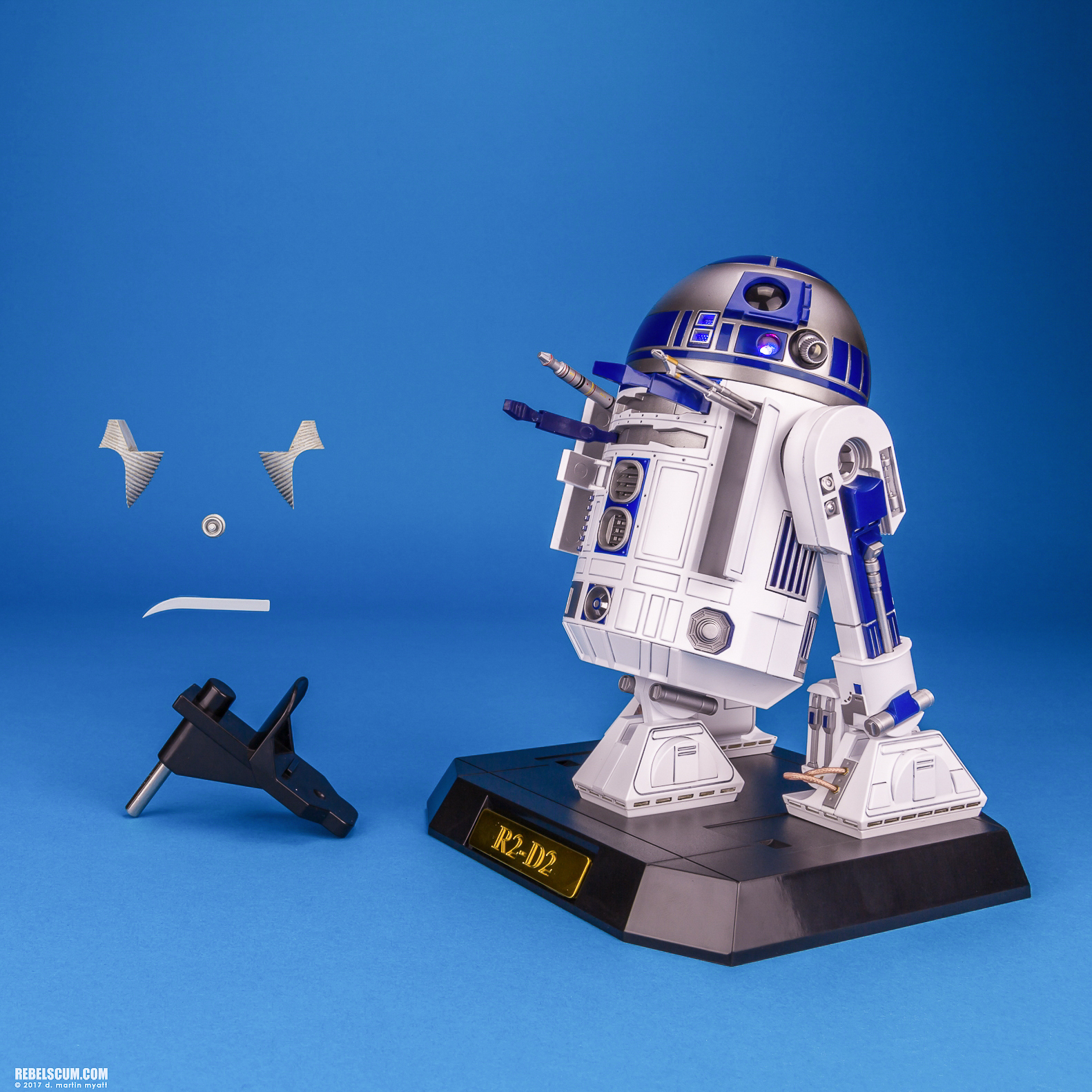 R2-D2-Perfect-Model-Chogokin-Tamashii-Nations-Bandai-026.jpg