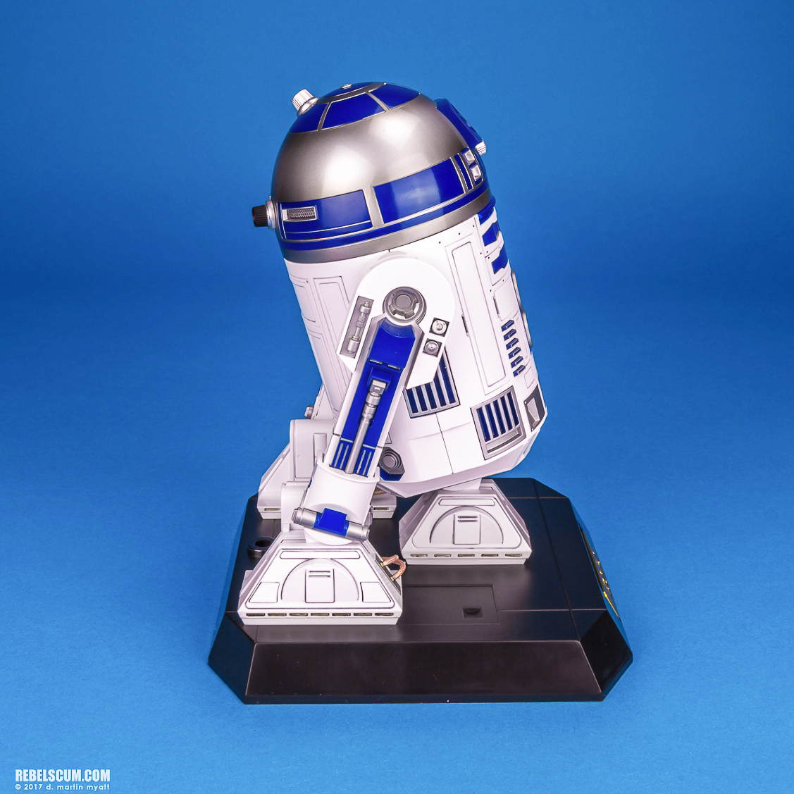 R2-D2-Perfect-Model-Chogokin-Tamashii-Nations-Bandai-028.jpg