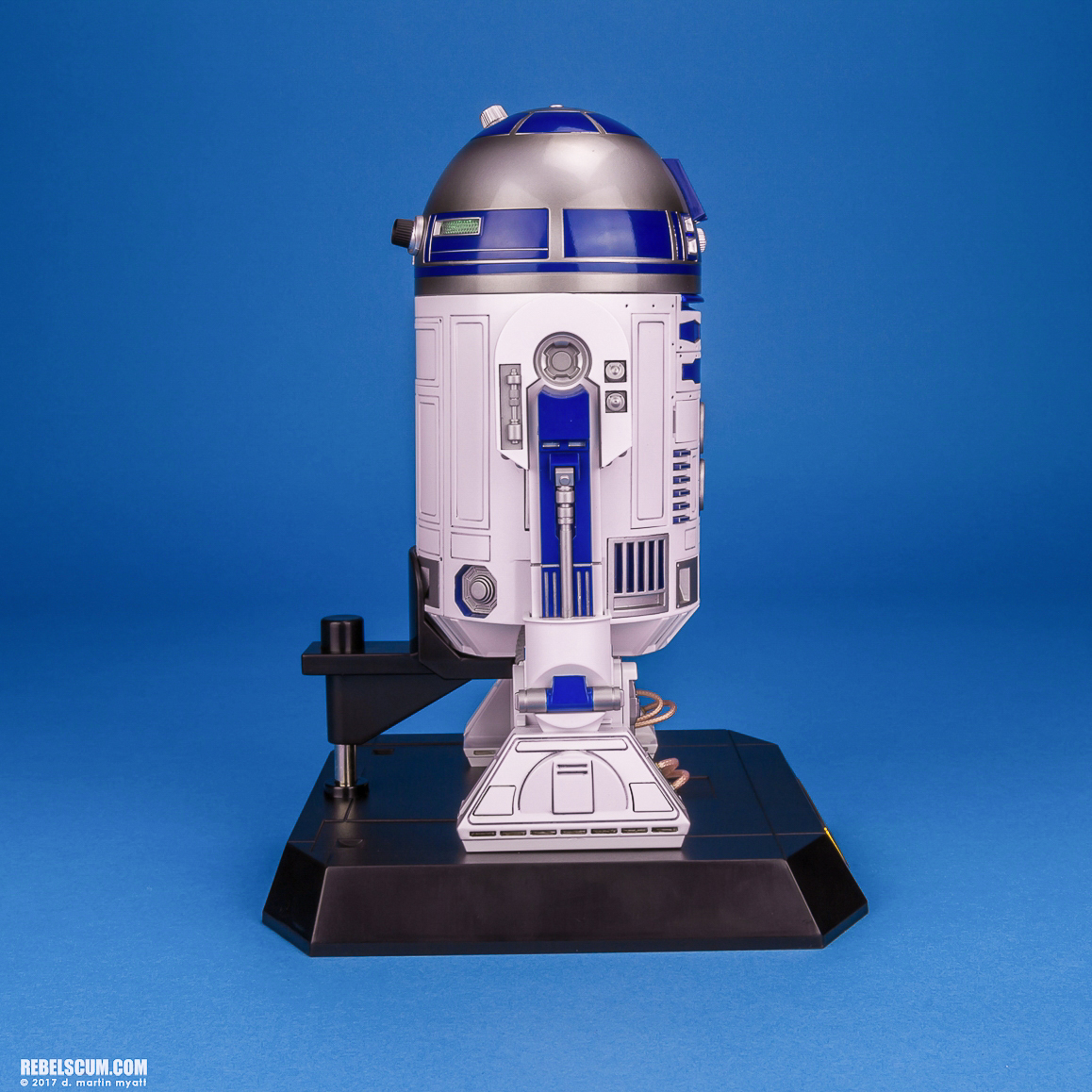 R2-D2-Perfect-Model-Chogokin-Tamashii-Nations-Bandai-032.jpg