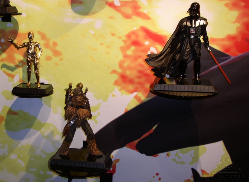 Star Wars Statues Display - Toy Fair 1.jpg