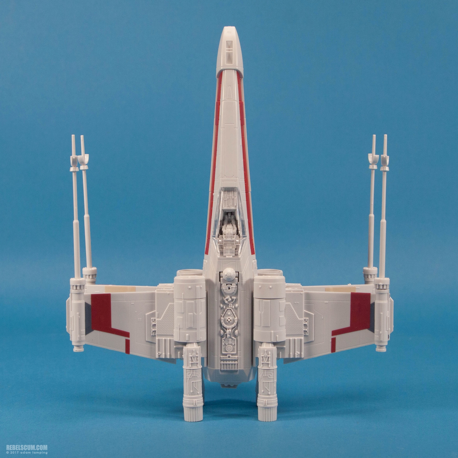 bandai-red-squadron-x-wing-starfighter-scale-model-kit-009.jpg