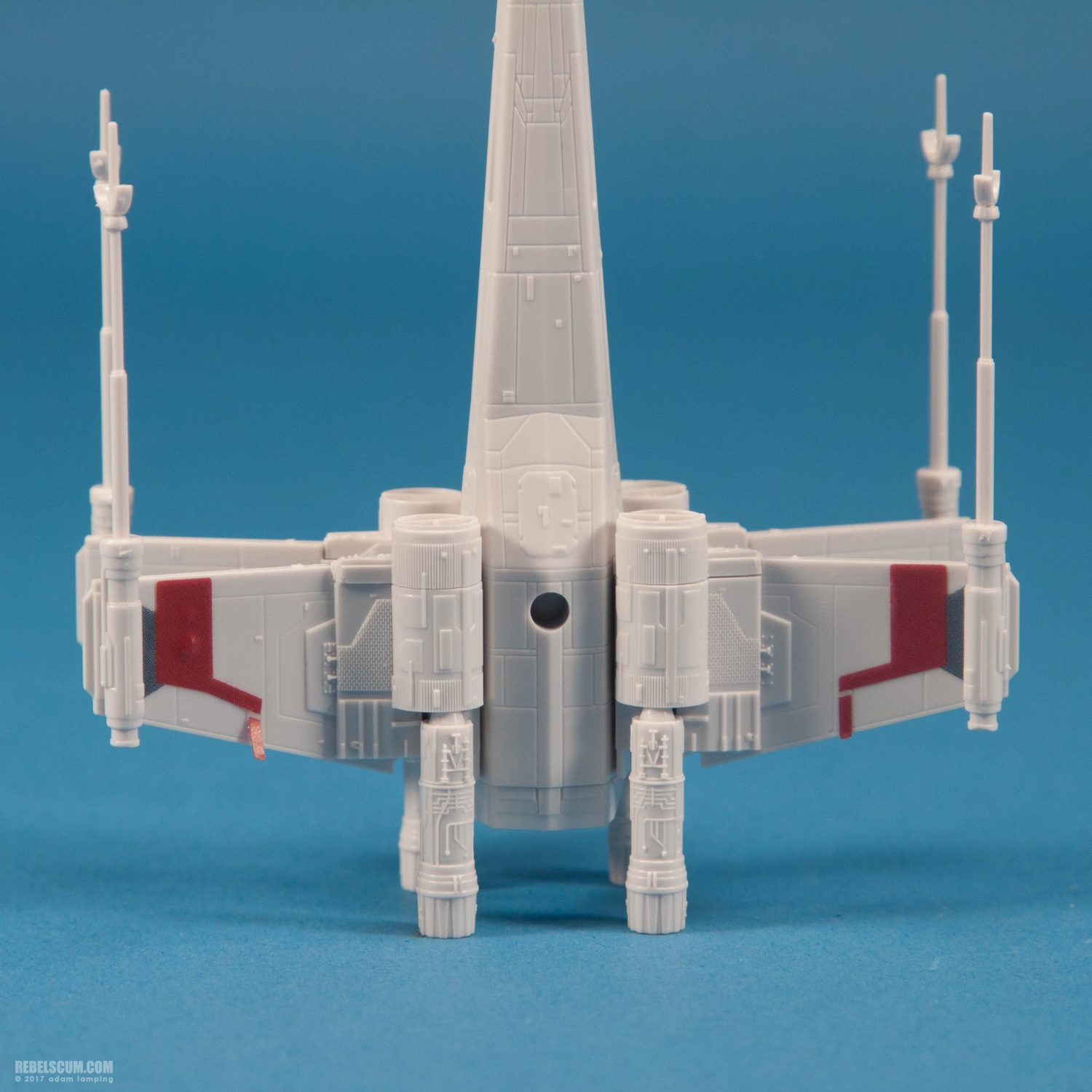 bandai-red-squadron-x-wing-starfighter-scale-model-kit-024.jpg