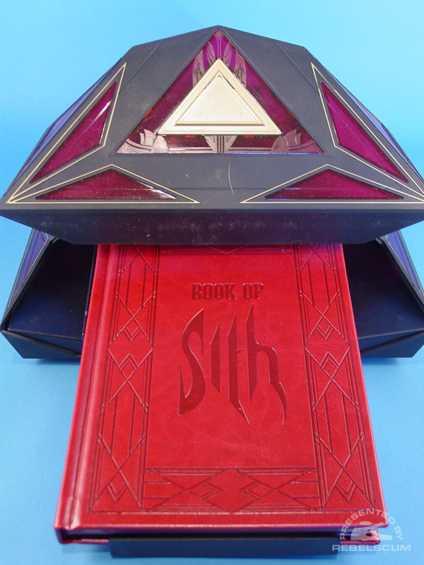 Book of Sith Holocron with book