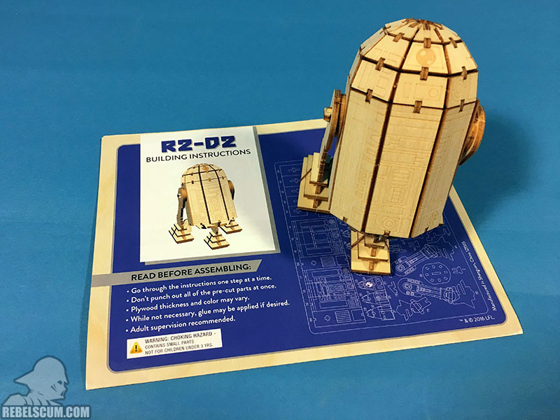 Star Wars IncrediBuilds: R2-D2 (Finished Model)