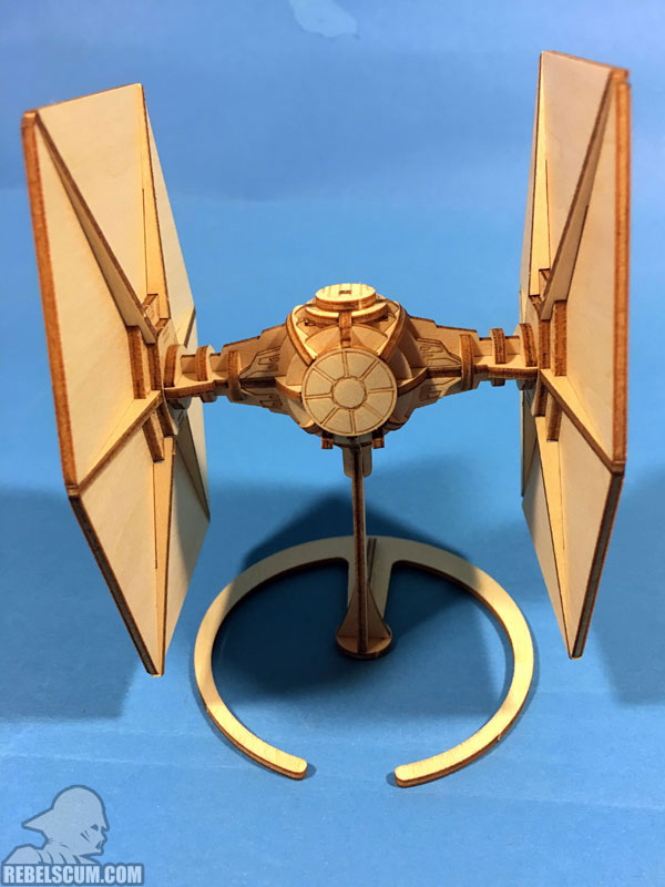 Star Wars IncrediBuilds: TIE Fighter (Front)