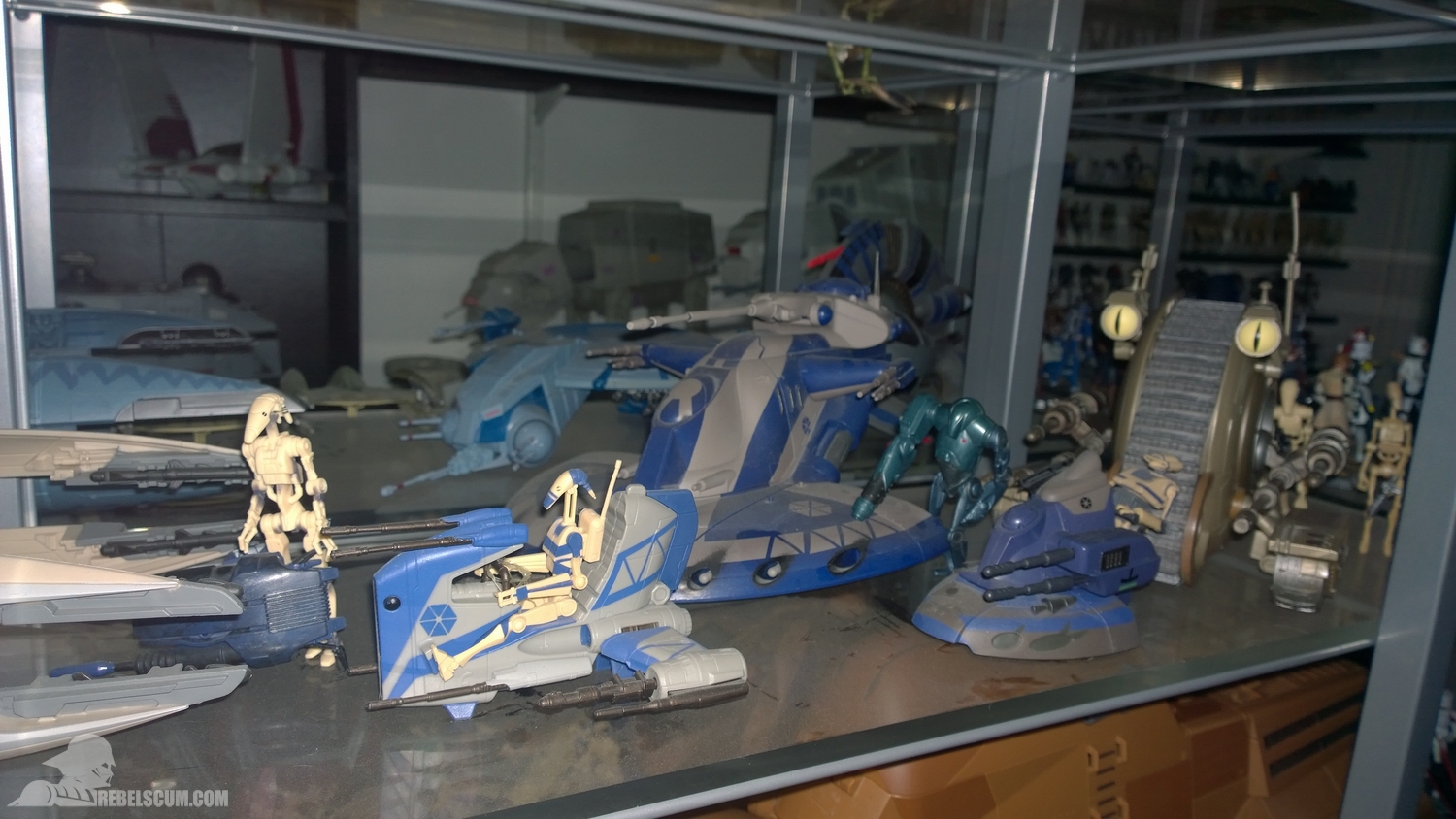joni-varjo-finland-collectors-collections-011.jpg