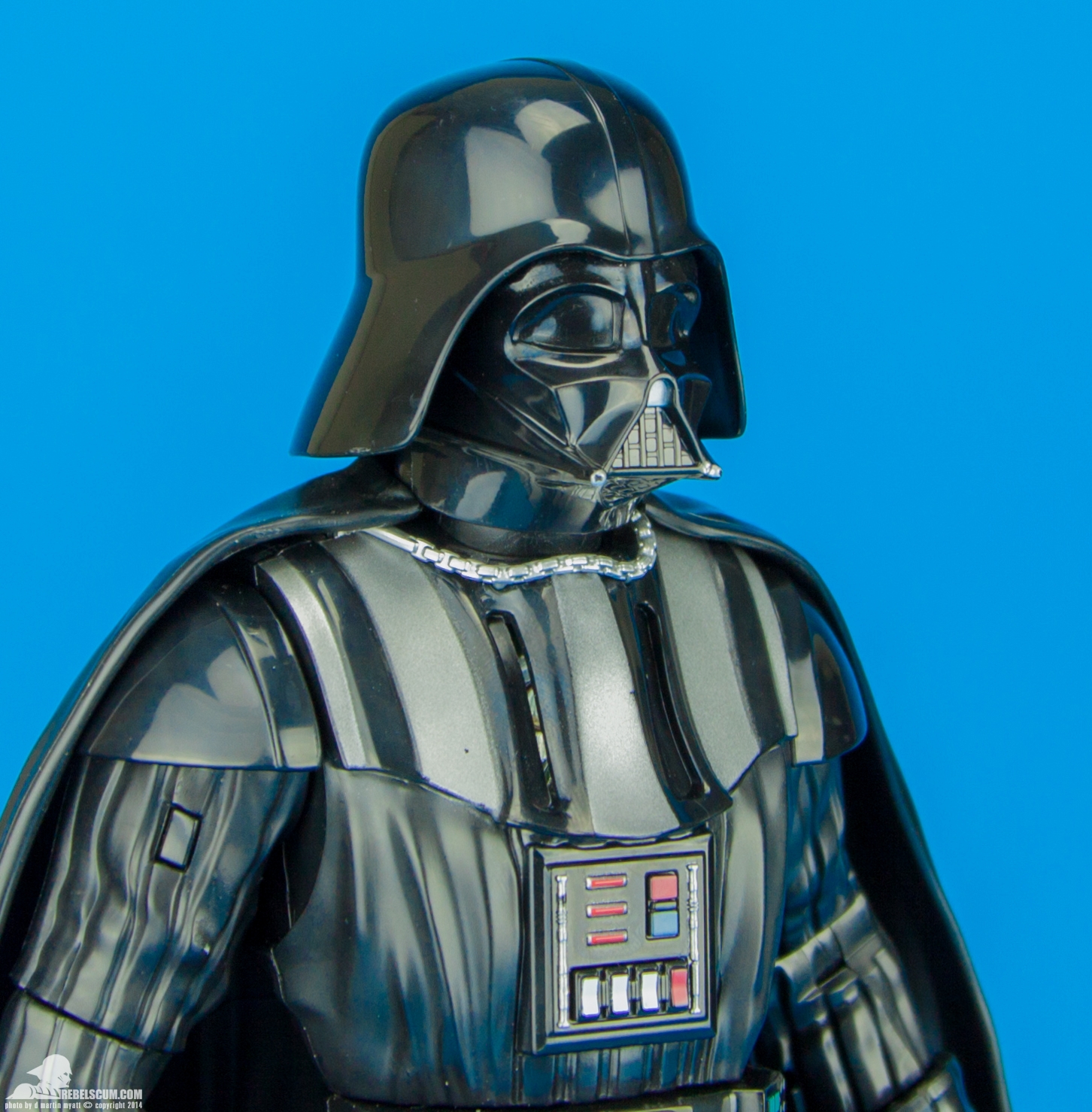 Darth-Vader-Talking-Disney-Store-Exclusive-Star-Wars-006.jpg