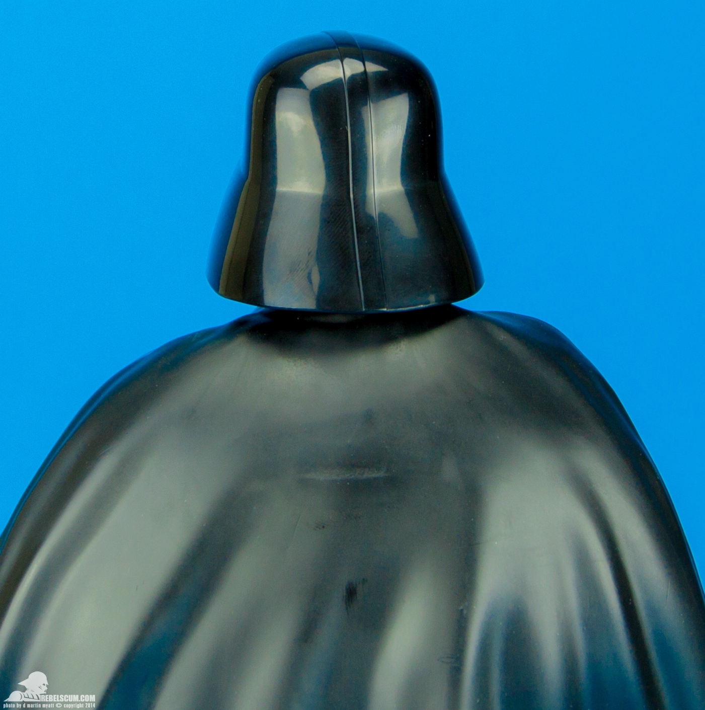 Darth-Vader-Talking-Disney-Store-Exclusive-Star-Wars-008.jpg