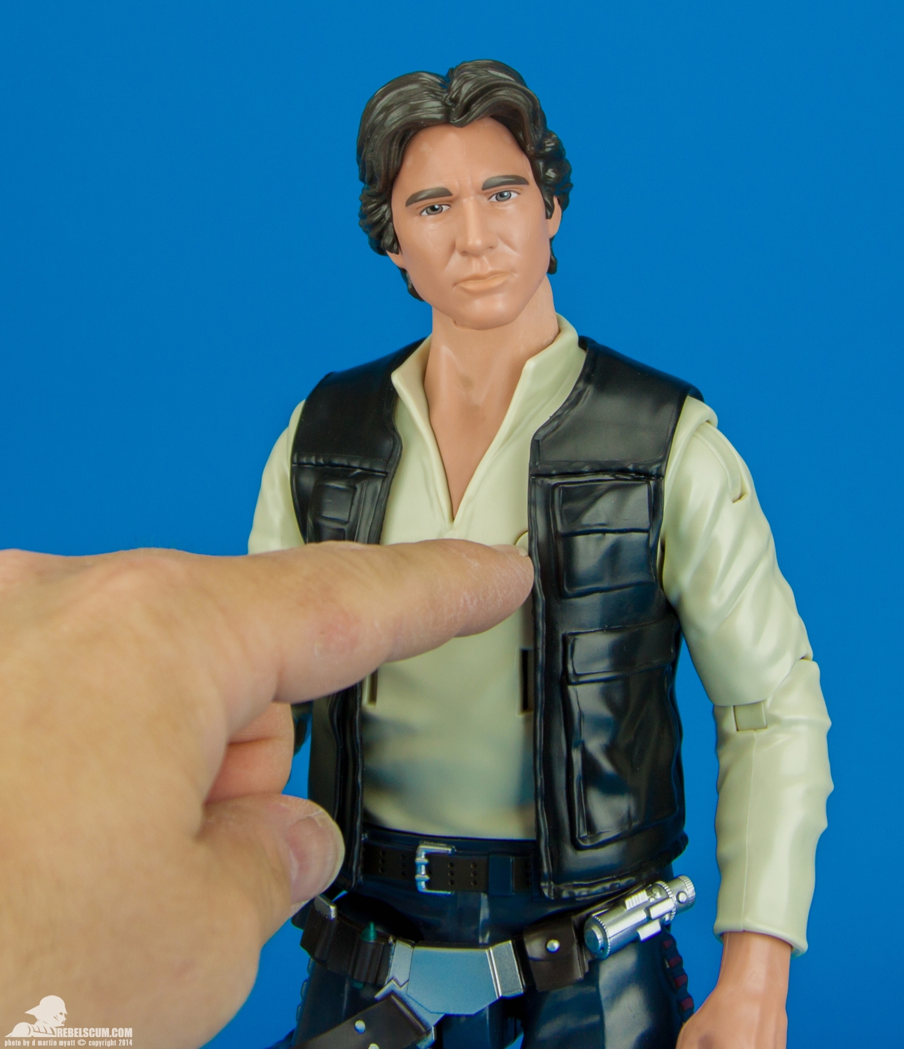 Disney-Store-Exclusive-Talking-Han-Solo-014.jpg