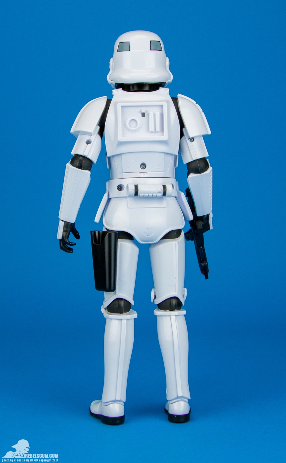 Disney-Store-Exclusive-Talking-Stormtrooper-004.jpg