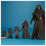 Kylo-Ren-Disney-Store-Star-Wars-Toybox-01-007.jpg