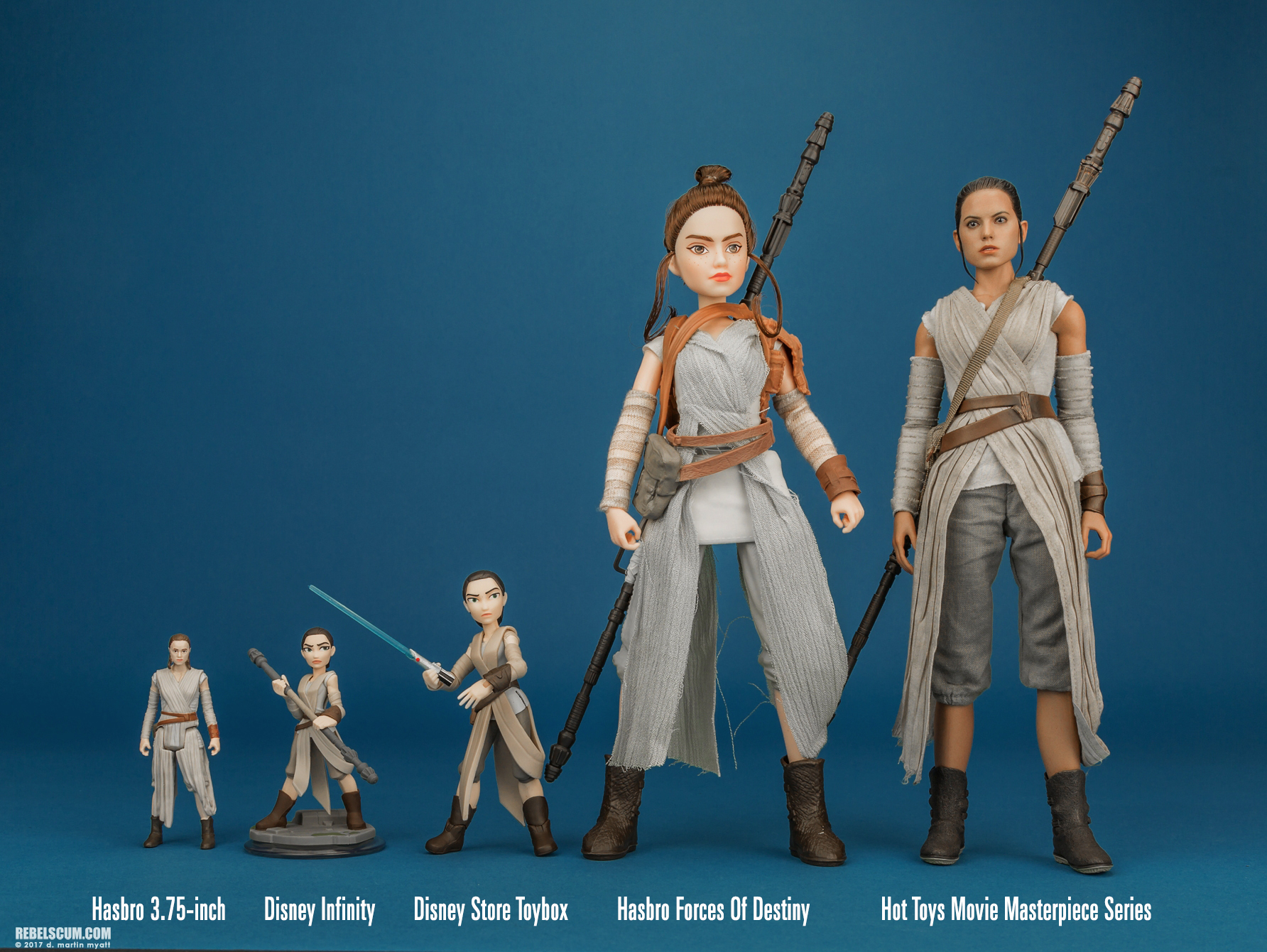 Rey-Disney-Store-Star-Wars-Toybox-02-010.jpg