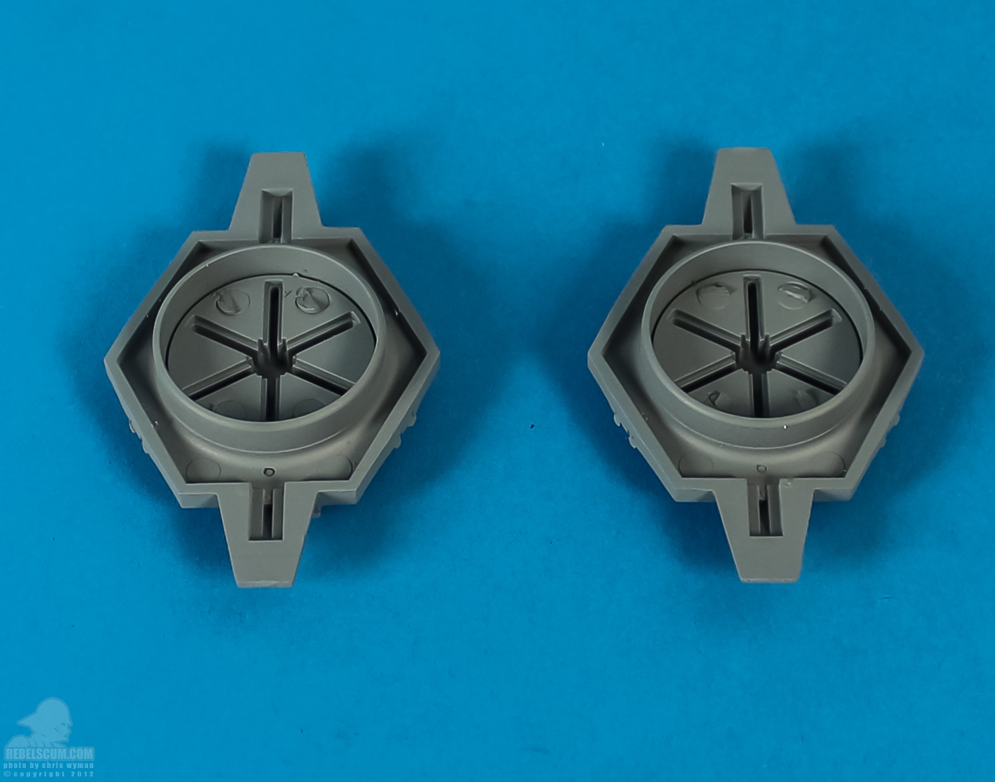 TIE_Fighter_Studio_Scale_model_eFX-84.jpg