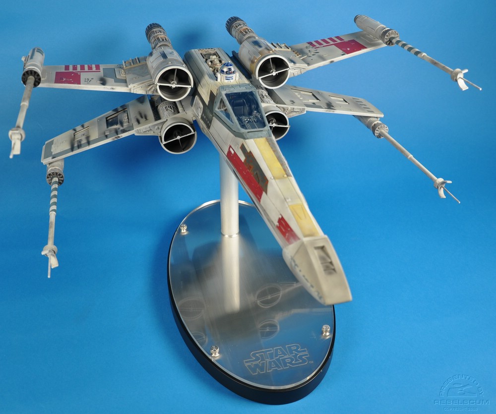 x wing statue