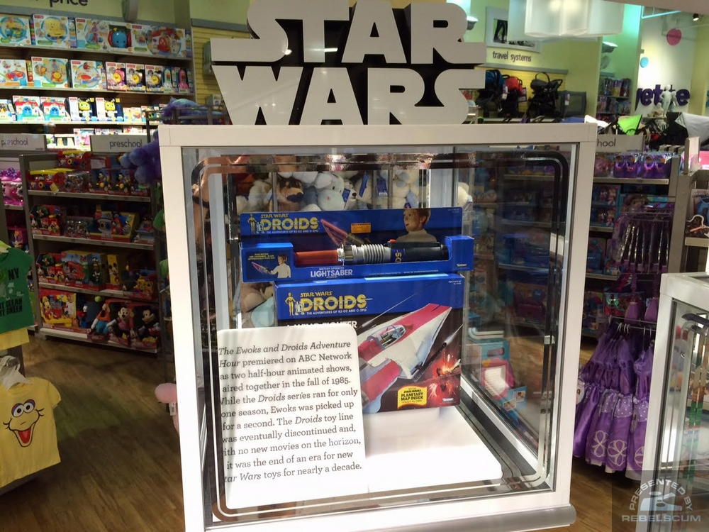toys-r-us-force-friday-119.jpg