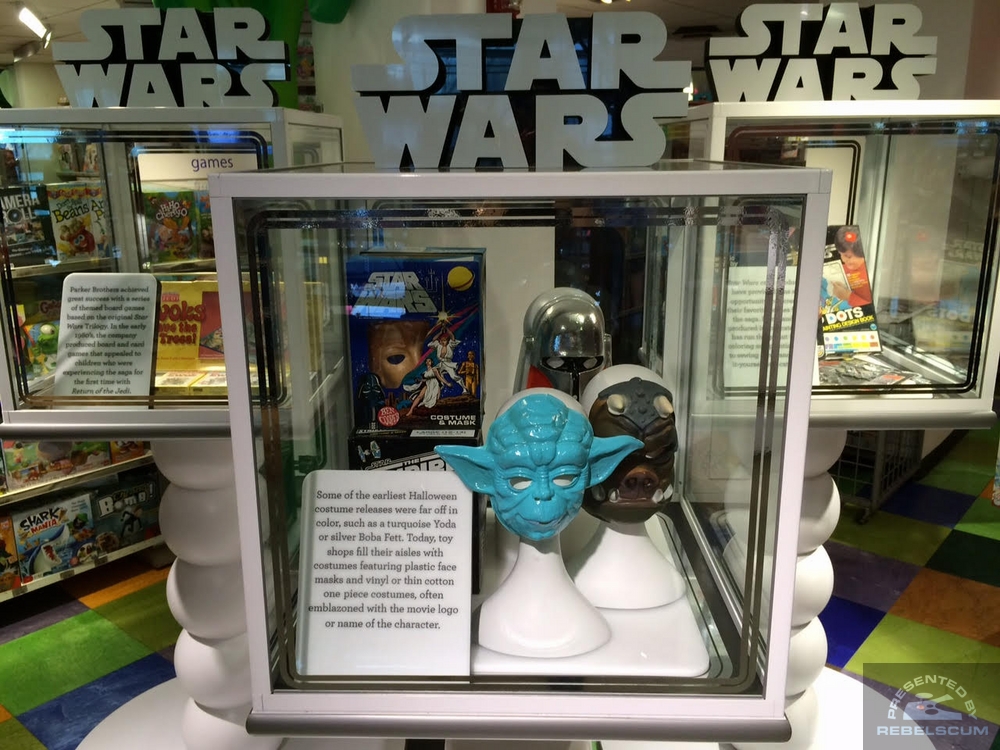 toys-r-us-force-friday-135.jpg