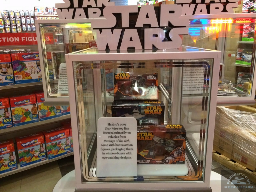 toys-r-us-force-friday-141.jpg