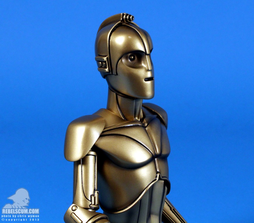 C-3PO_McQuarrie_Concept_Mini_Bust_SDCC_2013_06.jpg