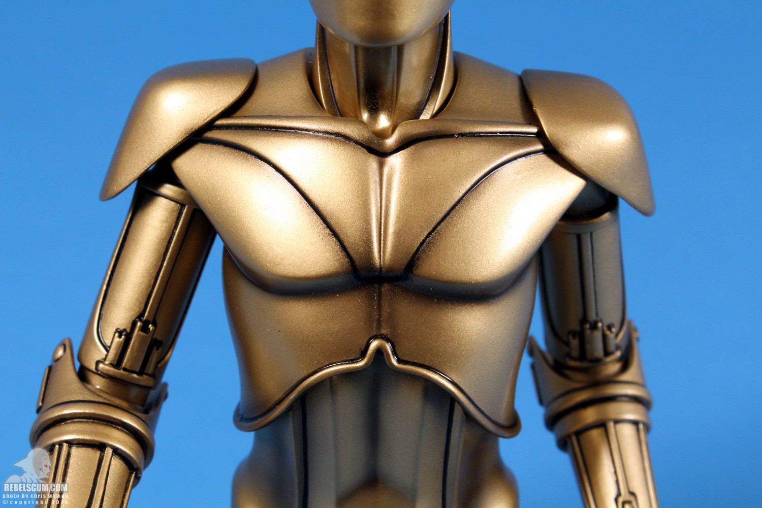 C-3PO_McQuarrie_Concept_Mini_Bust_SDCC_2013_31.jpg