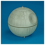 Death-Star-2017-Hallmark-Keepsake-Ornament-002.jpg