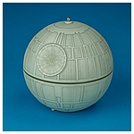 Death-Star-2017-Hallmark-Keepsake-Ornament-005.jpg