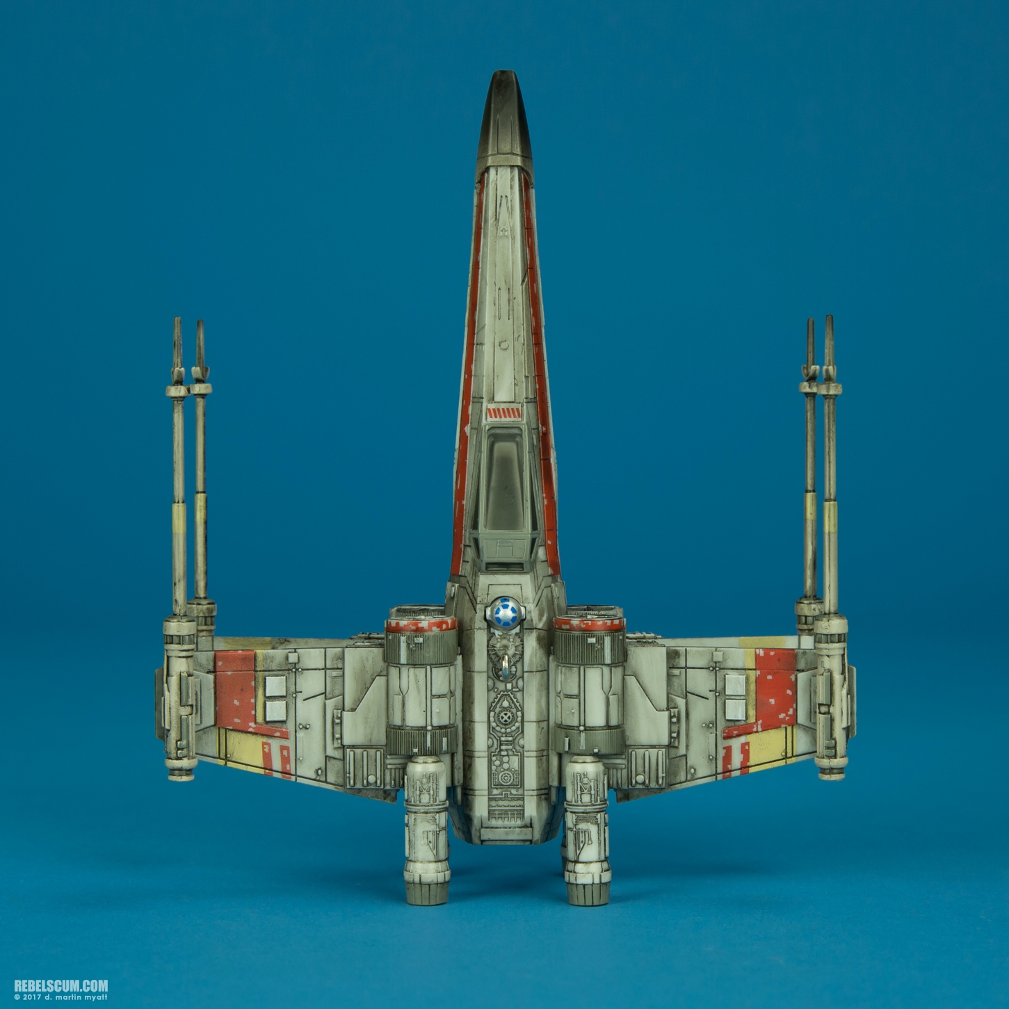 X-Wing-Starfighter-2017-Hallmark-Keepsake-Ornament-001.jpg