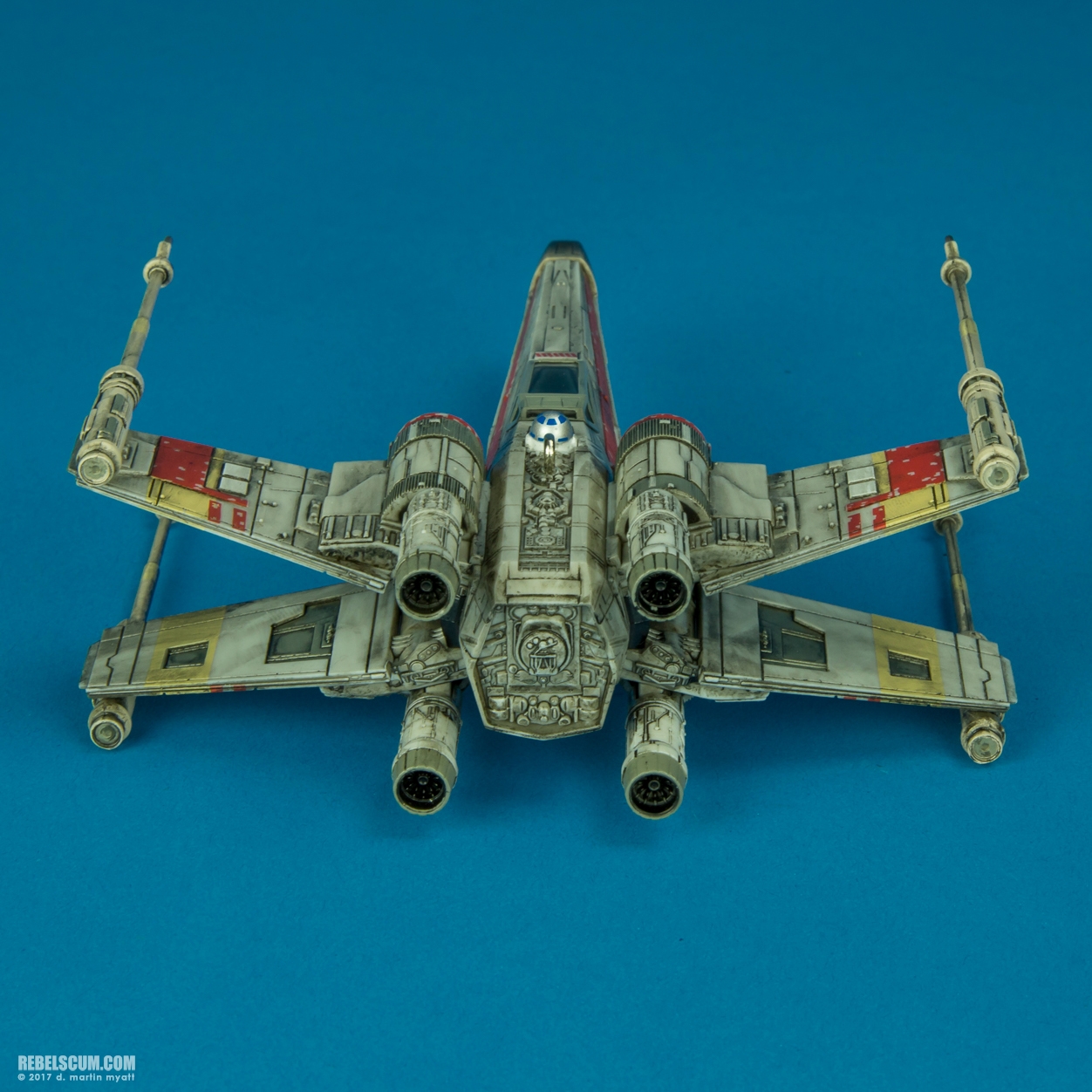 X-Wing-Starfighter-2017-Hallmark-Keepsake-Ornament-006.jpg