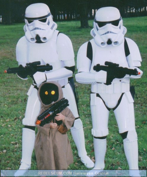  Jeff Danielle and Sebastian as Stormtroopers and Jawa