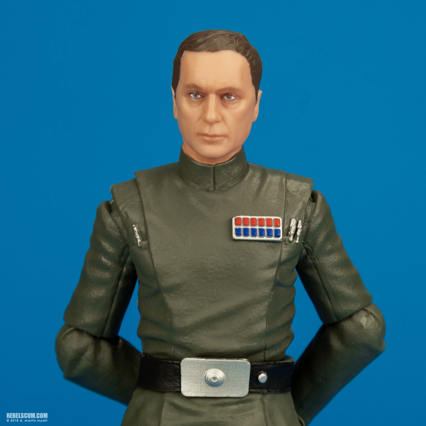 Admiral-Piett-E2813-The-Black-Series-Star-Wars-Hasbro-005.jpg