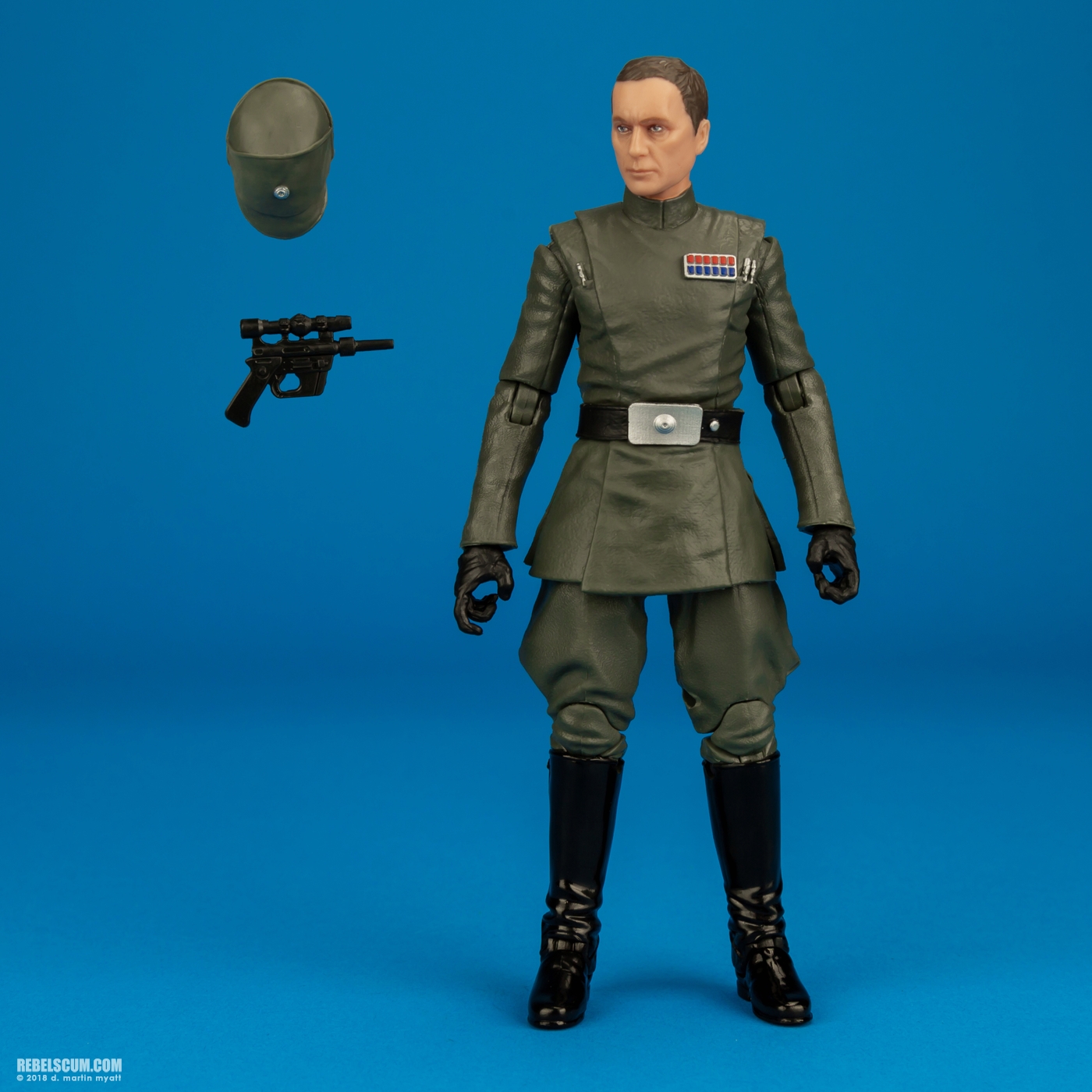 Admiral-Piett-E2813-The-Black-Series-Star-Wars-Hasbro-009.jpg