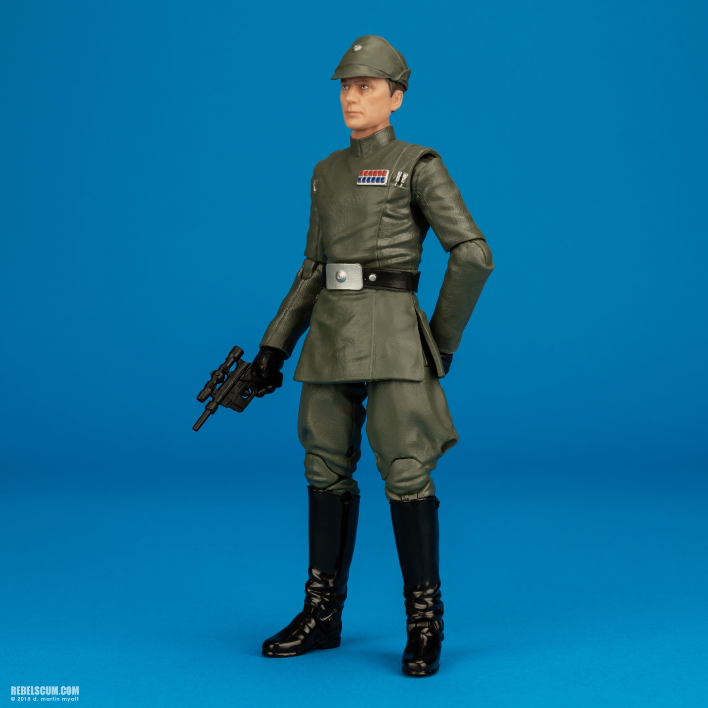 Admiral-Piett-E2813-The-Black-Series-Star-Wars-Hasbro-011.jpg