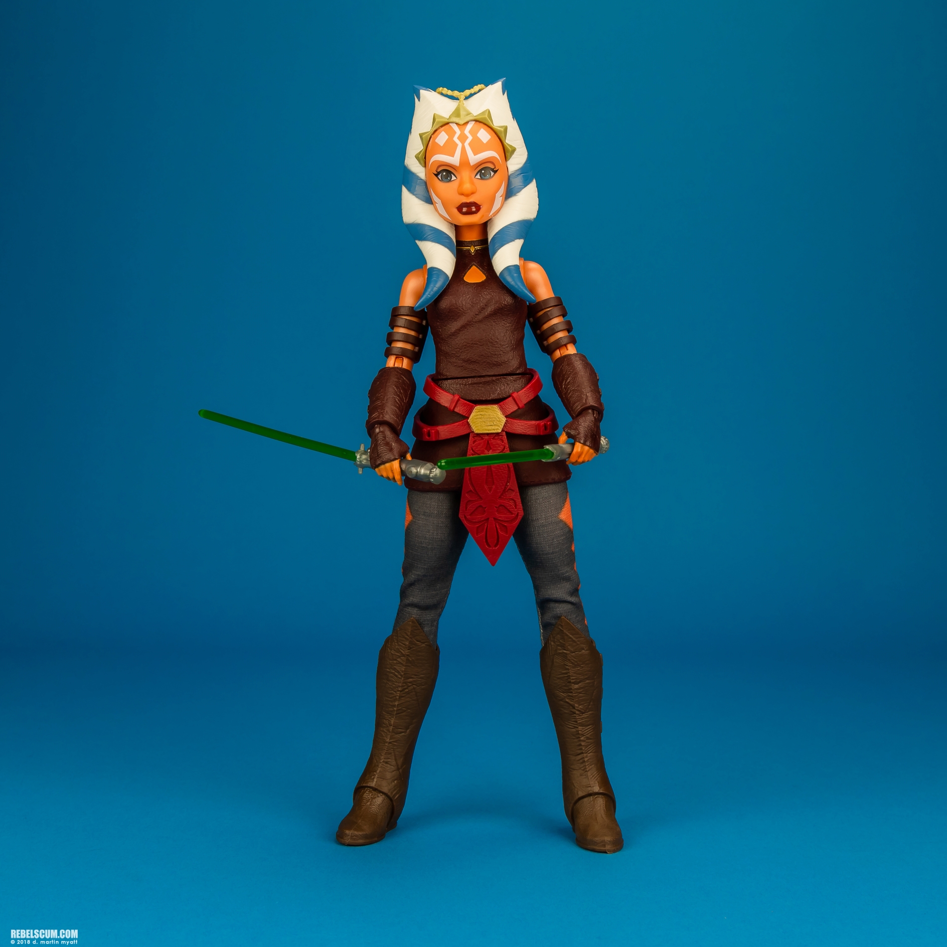 Ahsoka-Tano-Forces-Of-Destiny-Hasbro-The-Clone-Wars-005.jpg