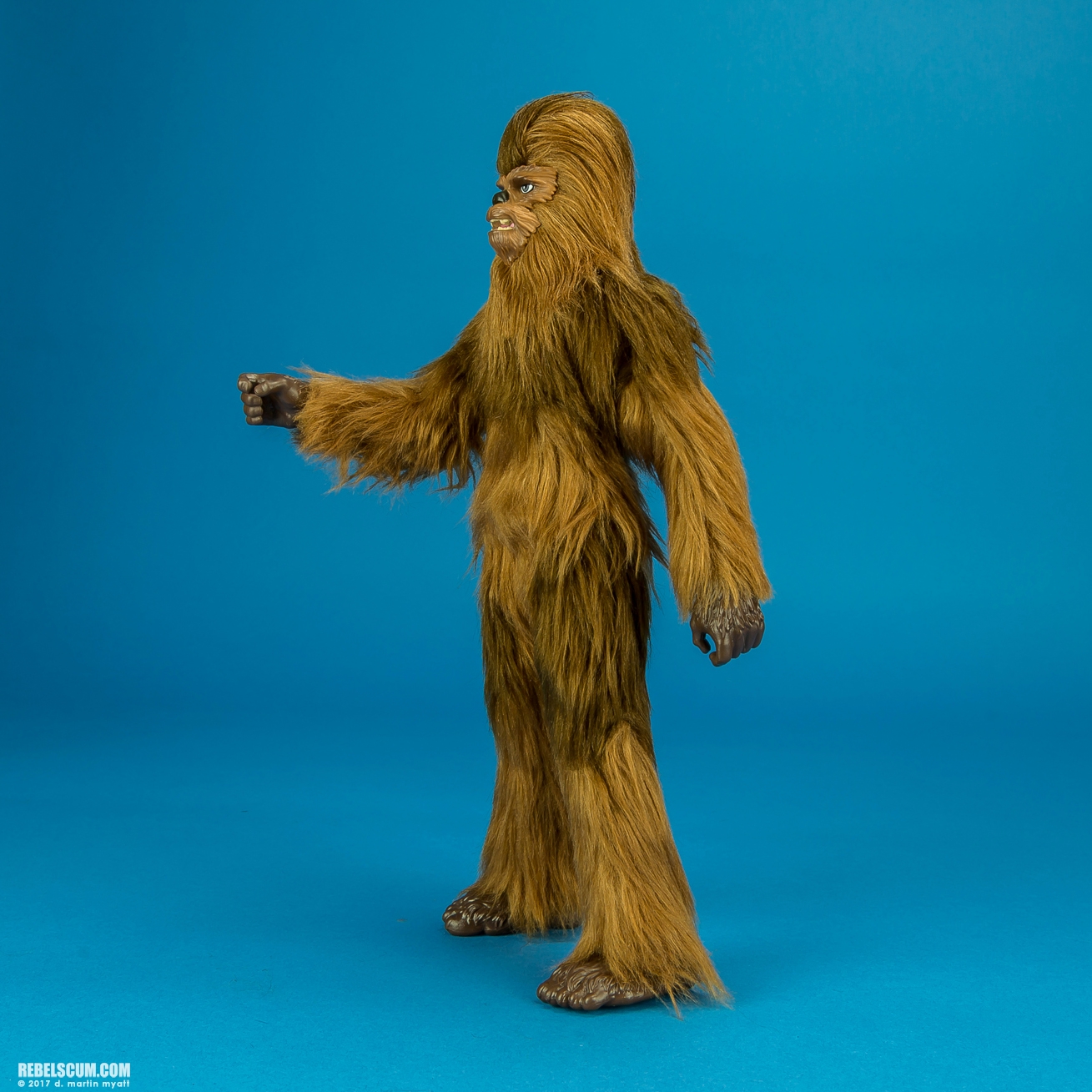 Chewbacca-Roaring-Star-Wars-Forces-of-Destiny-Hasbro-007.jpg