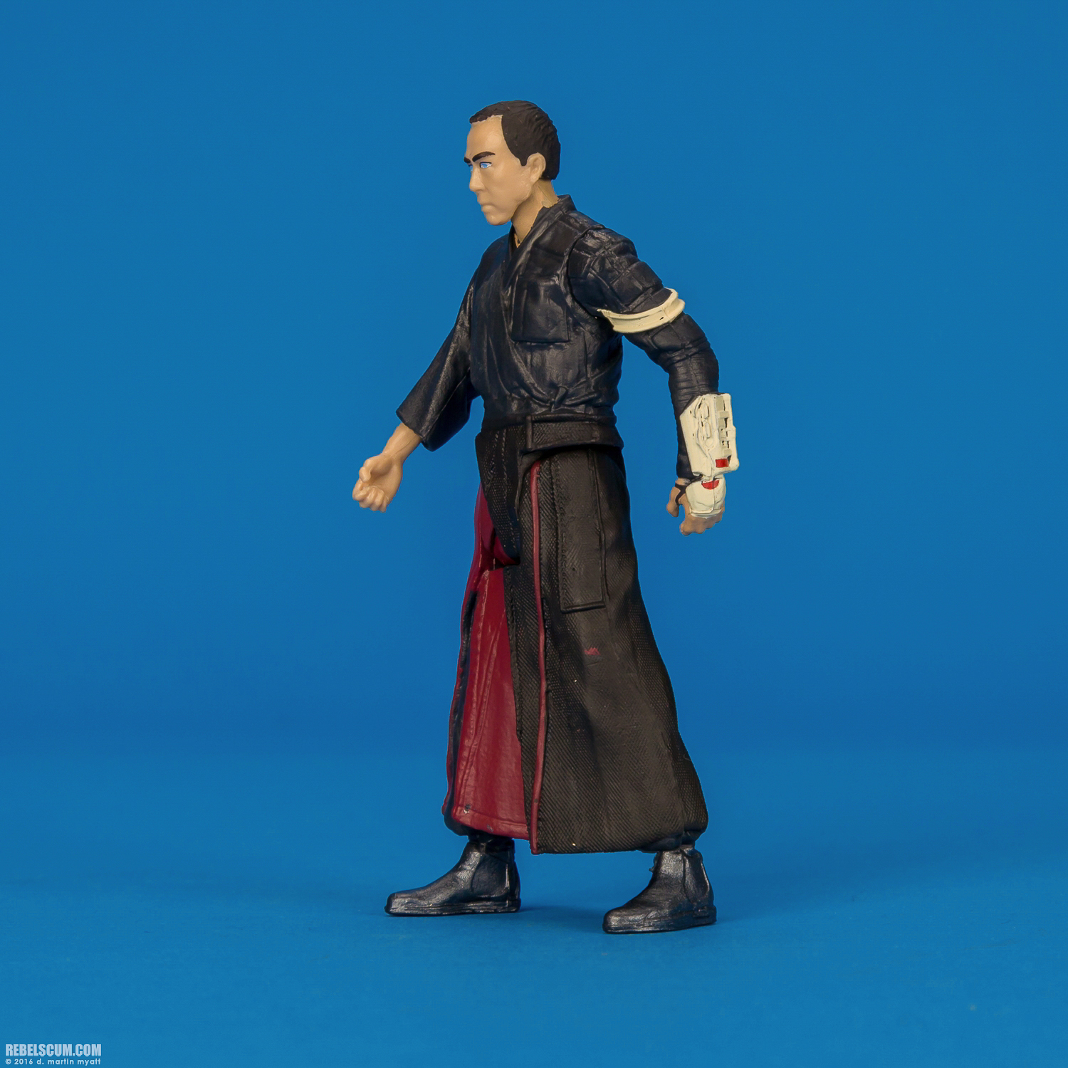 Chirrut-Imwe-Star-Wars-Rogue-One-Hasbro-B7276-B7072-003.jpg