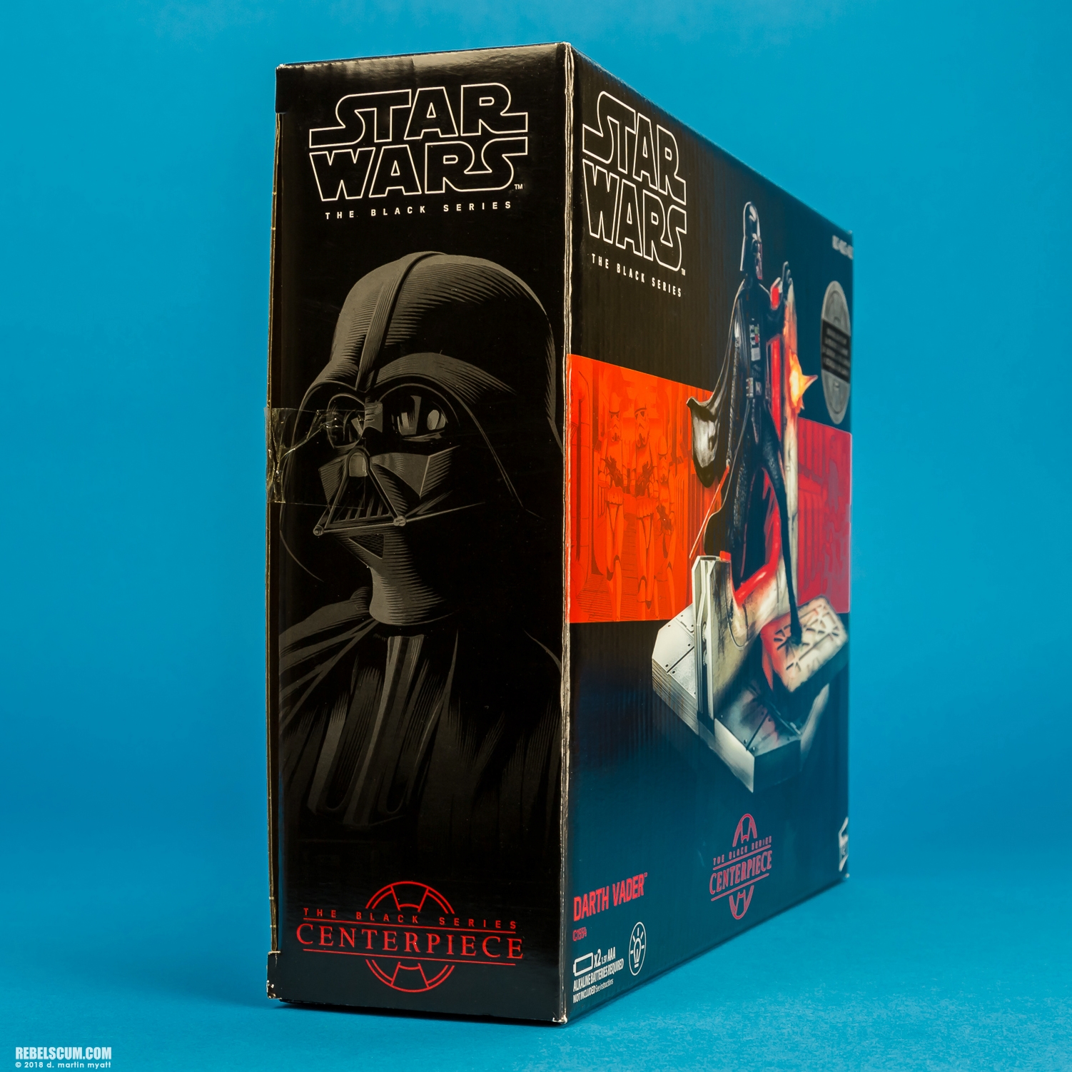 Darth-Vader-01-Centerpiece-The-Black-Series-016.jpg