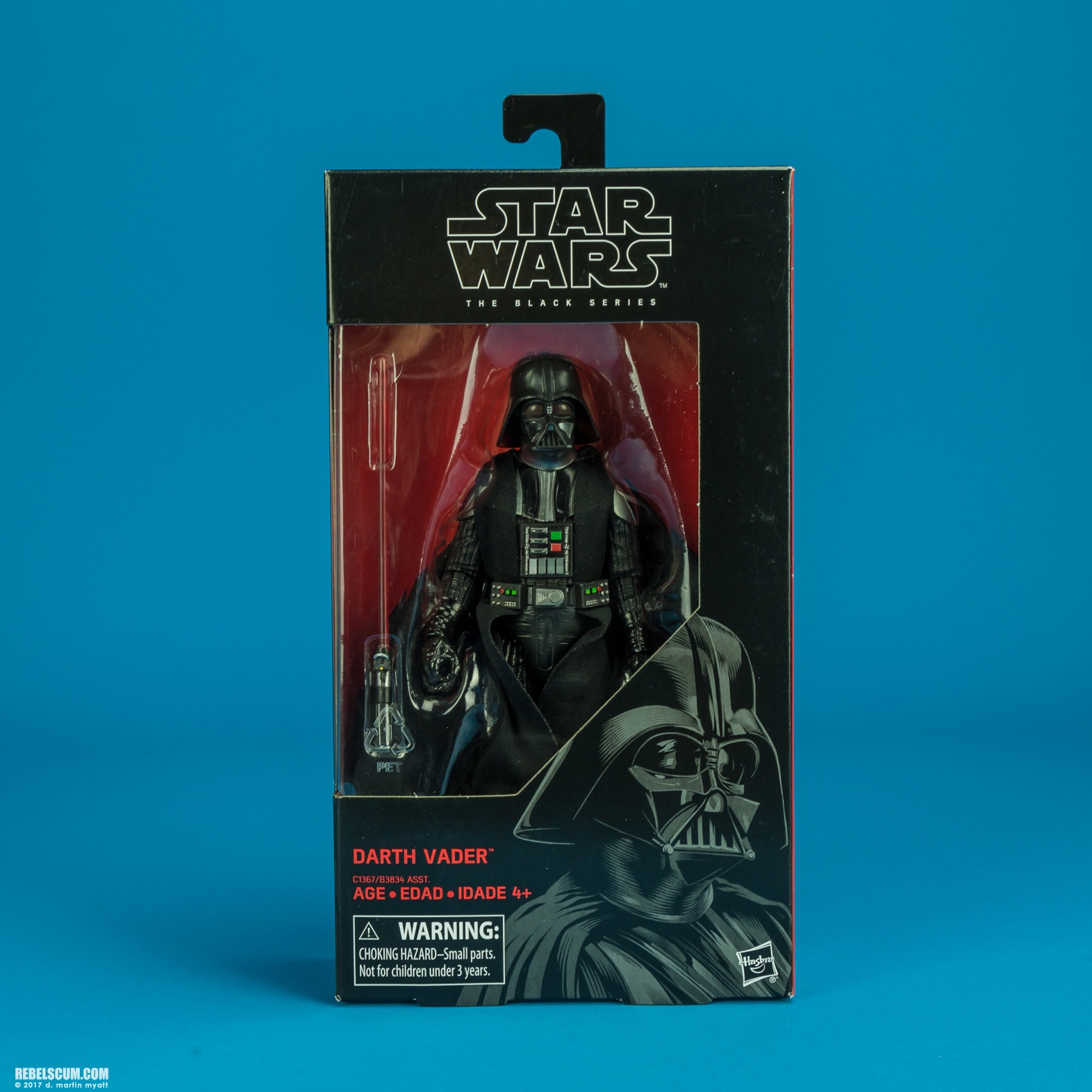 Darth-Vader-43-The-Black-Series-6-inch-Hasbro-012.jpg