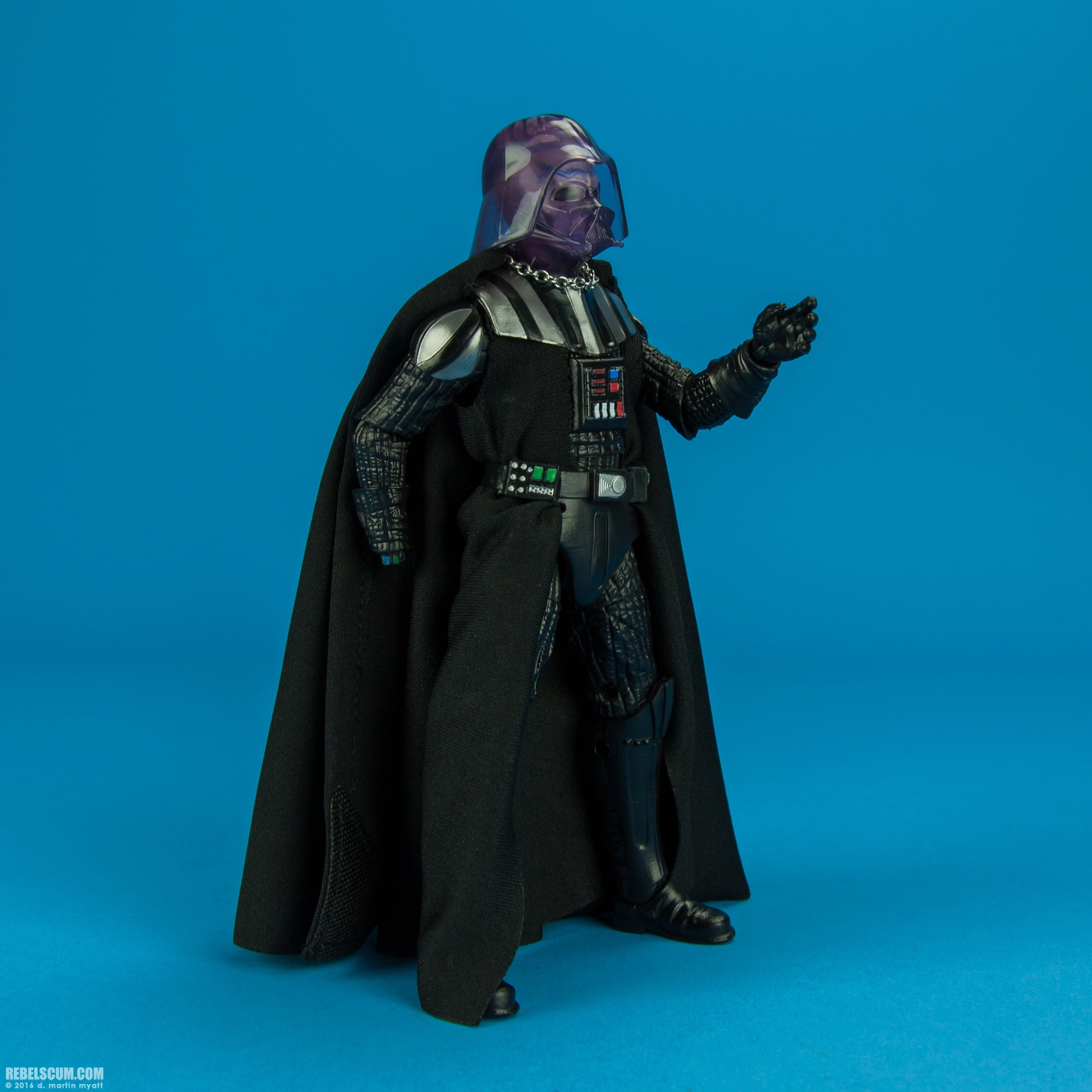 Darth-Vader-Emperors-Wrath-The-Black-Series-Walgreens-002.jpg