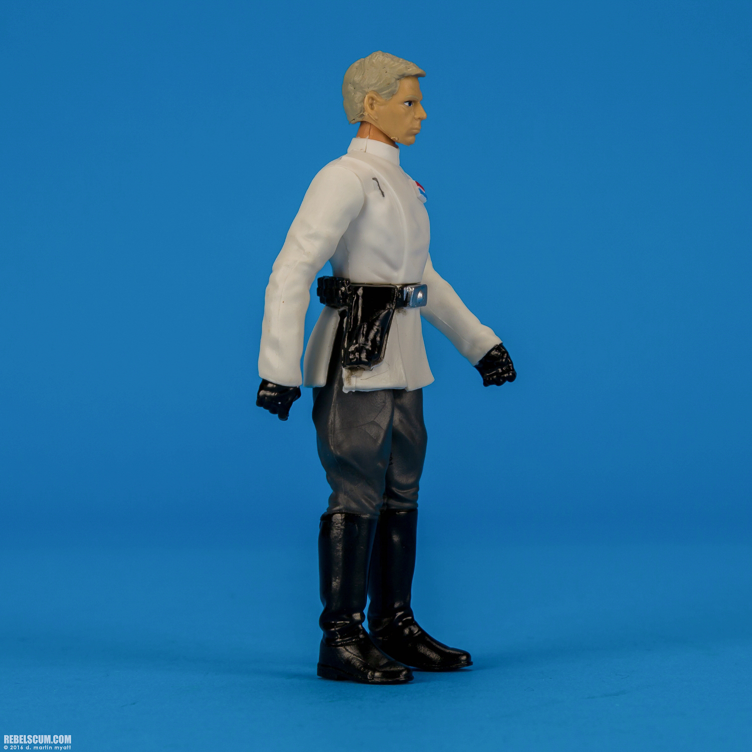 Director-Krennic-Rogue-One-Hasbro-B7281-B7072-002.jpg