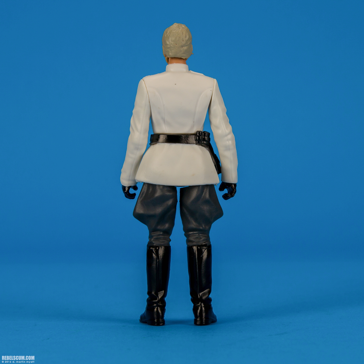 Director-Krennic-Rogue-One-Hasbro-B7281-B7072-004.jpg