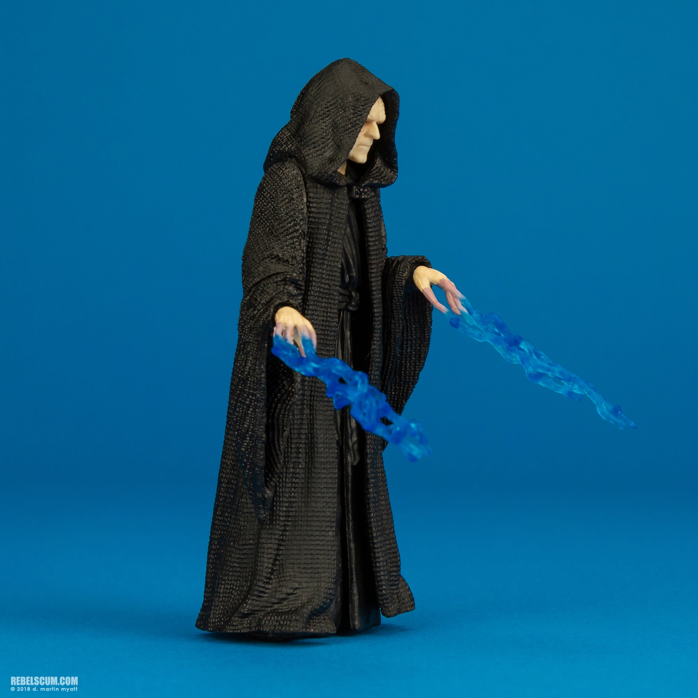 Emperor-Palpatine-Force-Link-Star-Wars-Universe-The-Last-Jedi-006.jpg