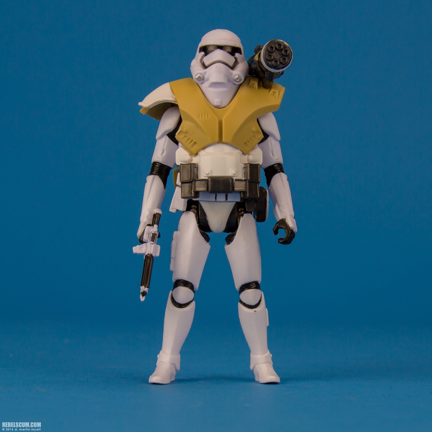 Finn-FN-2187-Armor-Up-Hasbro-The-Force-Awakens-009.jpg