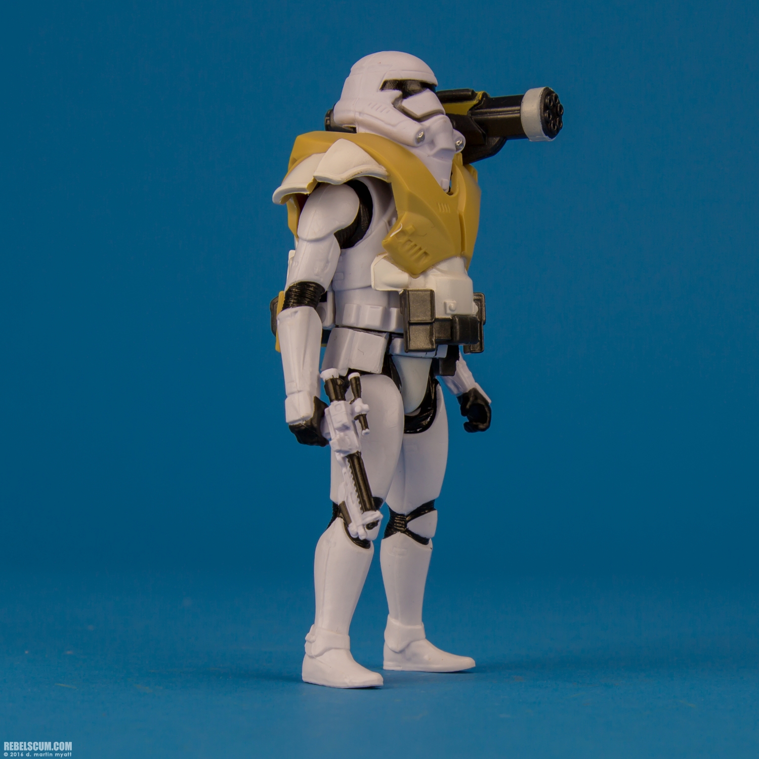 Finn-FN-2187-Armor-Up-Hasbro-The-Force-Awakens-010.jpg