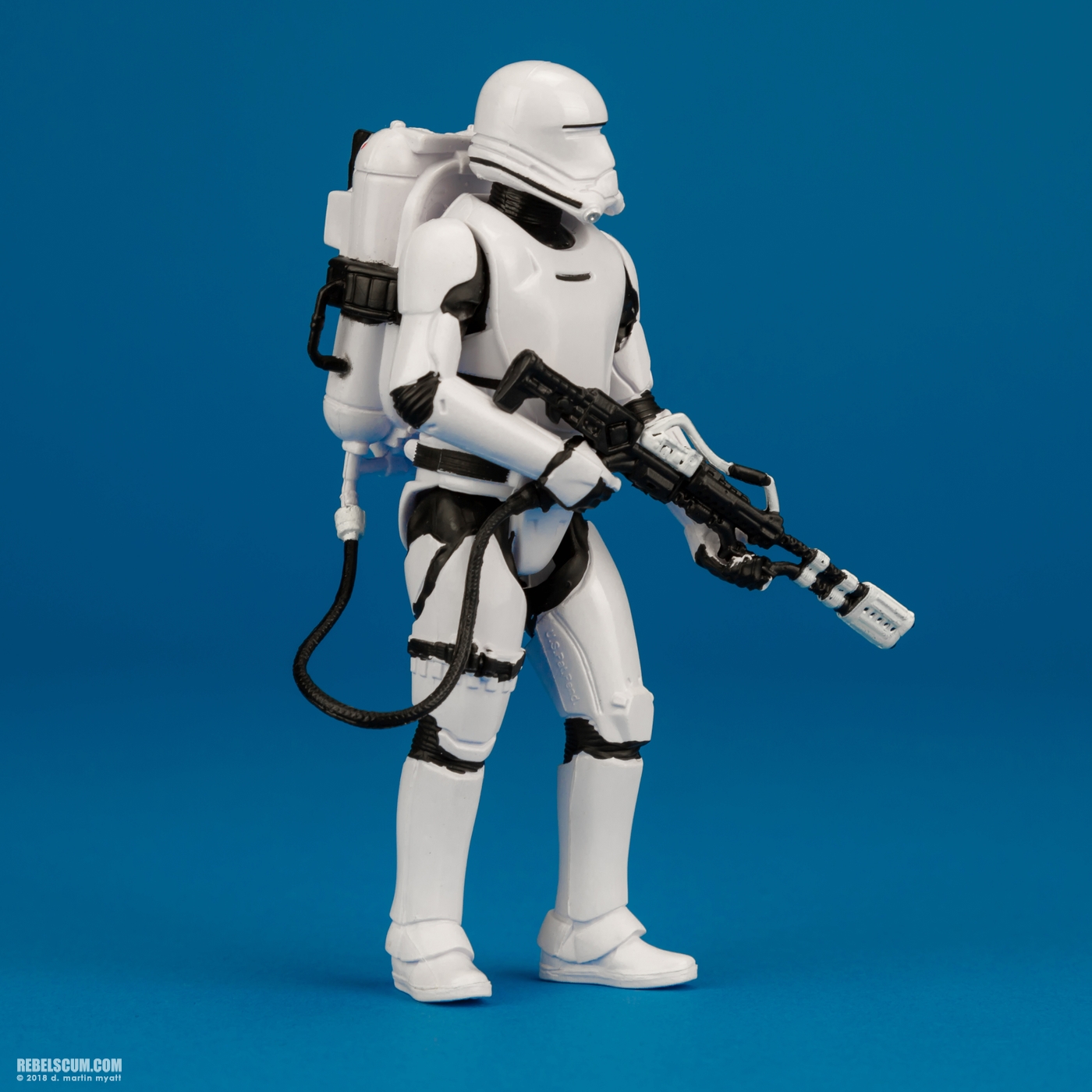 First-Order-Flametrooper-Force-Link-Star-Wars-Universe-006.jpg