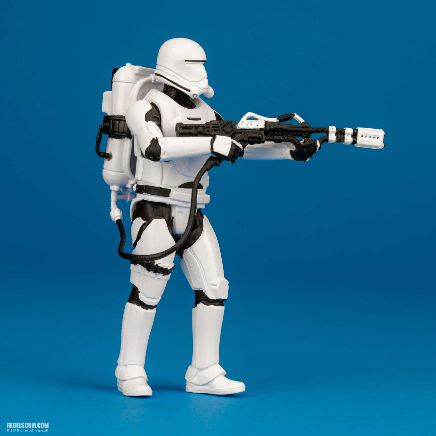 First-Order-Flametrooper-Force-Link-Star-Wars-Universe-010.jpg