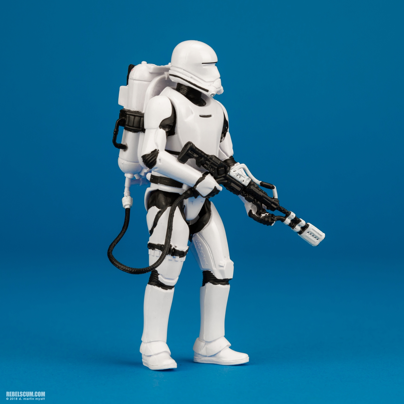 First-Order-Flametrooper-Force-Link-Star-Wars-Universe-011.jpg