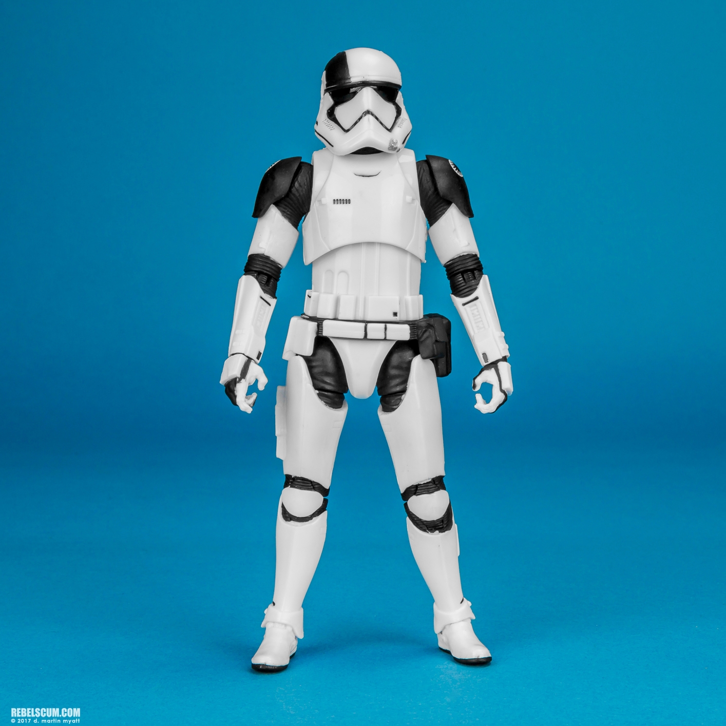 First-Order-Stormtrooper-Executioner-The-Black-Series-001.jpg